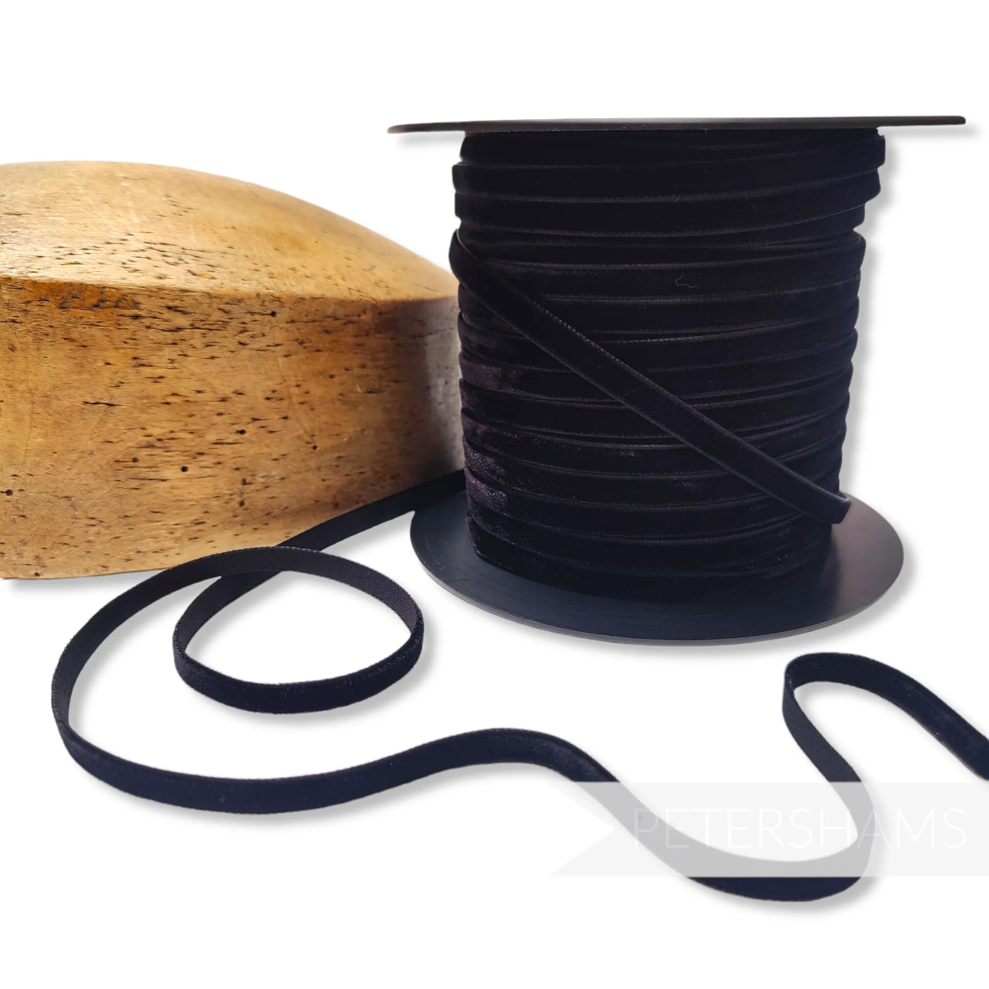7mm French Velvet Ribbon - 1m