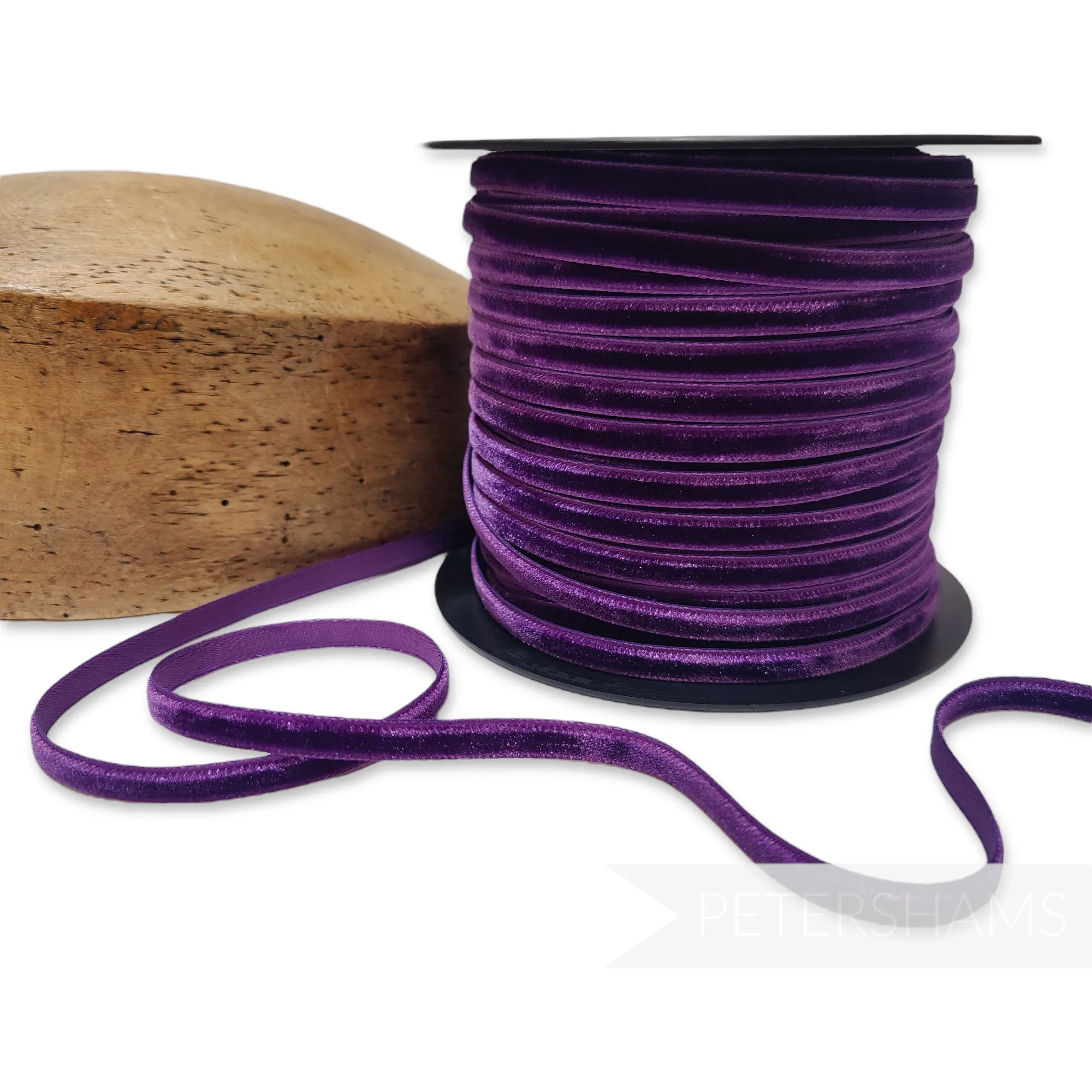 7mm French Velvet Ribbon - 1m