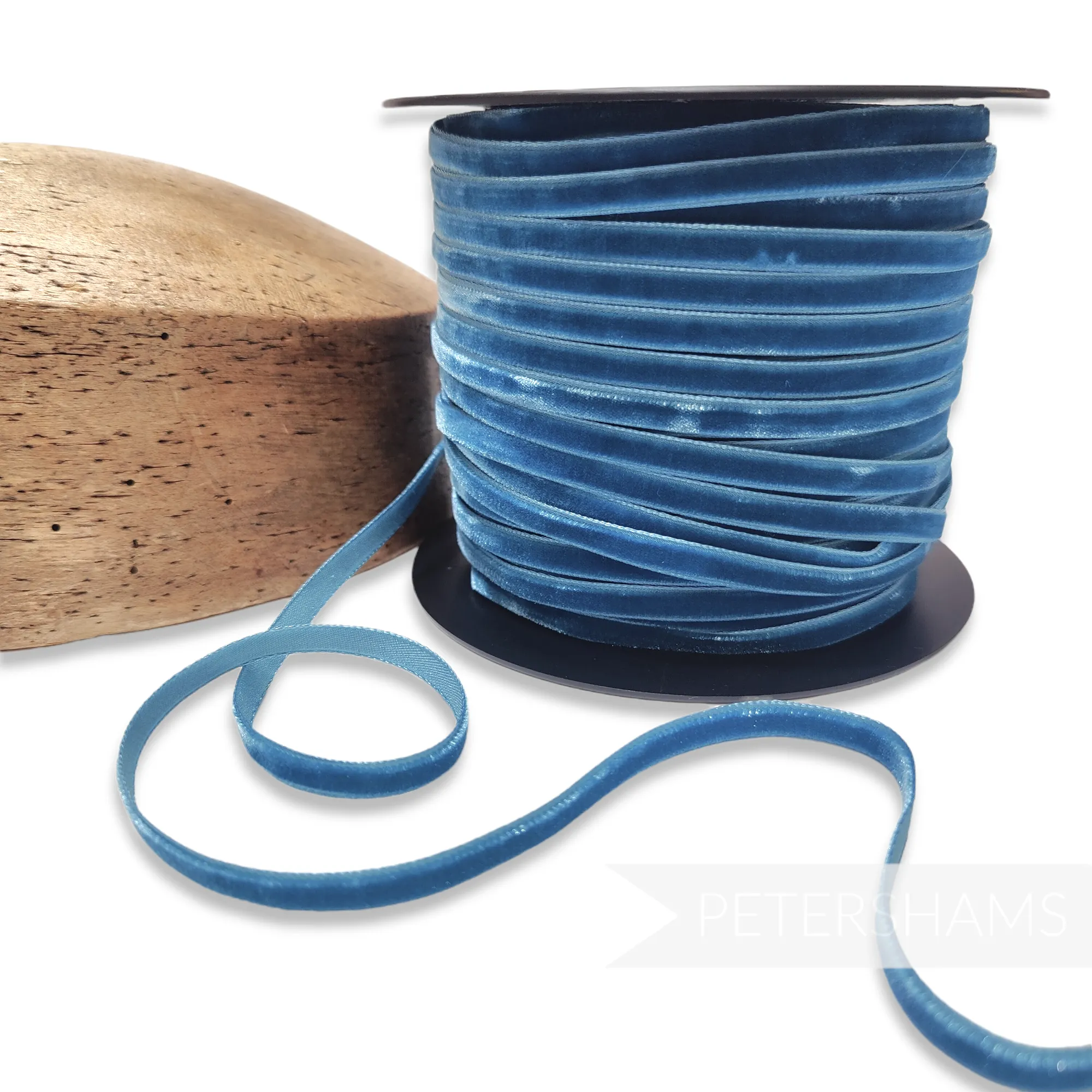 7mm French Velvet Ribbon - 1m