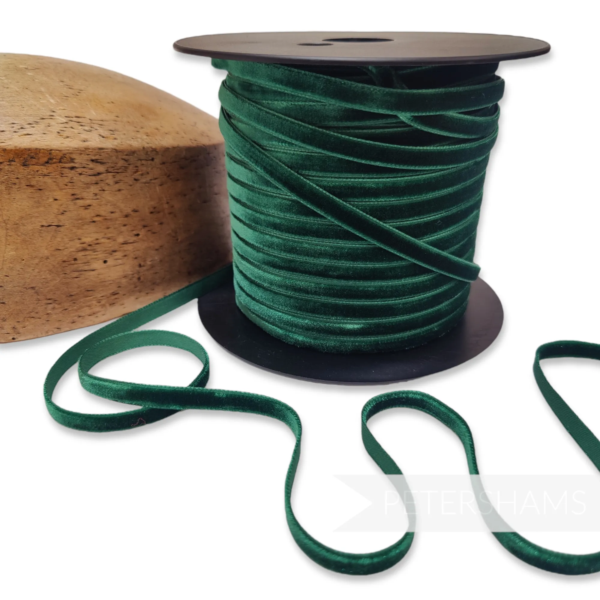 7mm French Velvet Ribbon - 1m