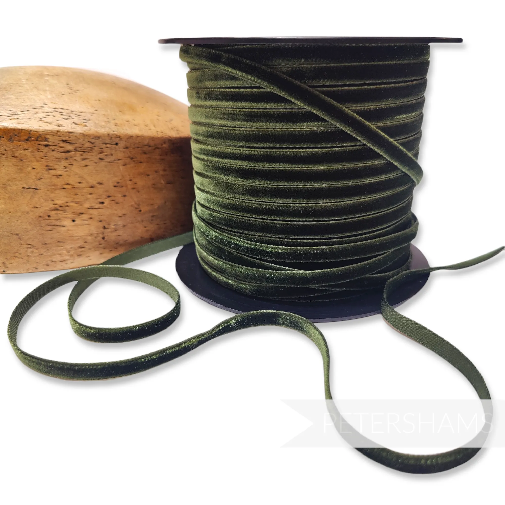 7mm French Velvet Ribbon - 1m