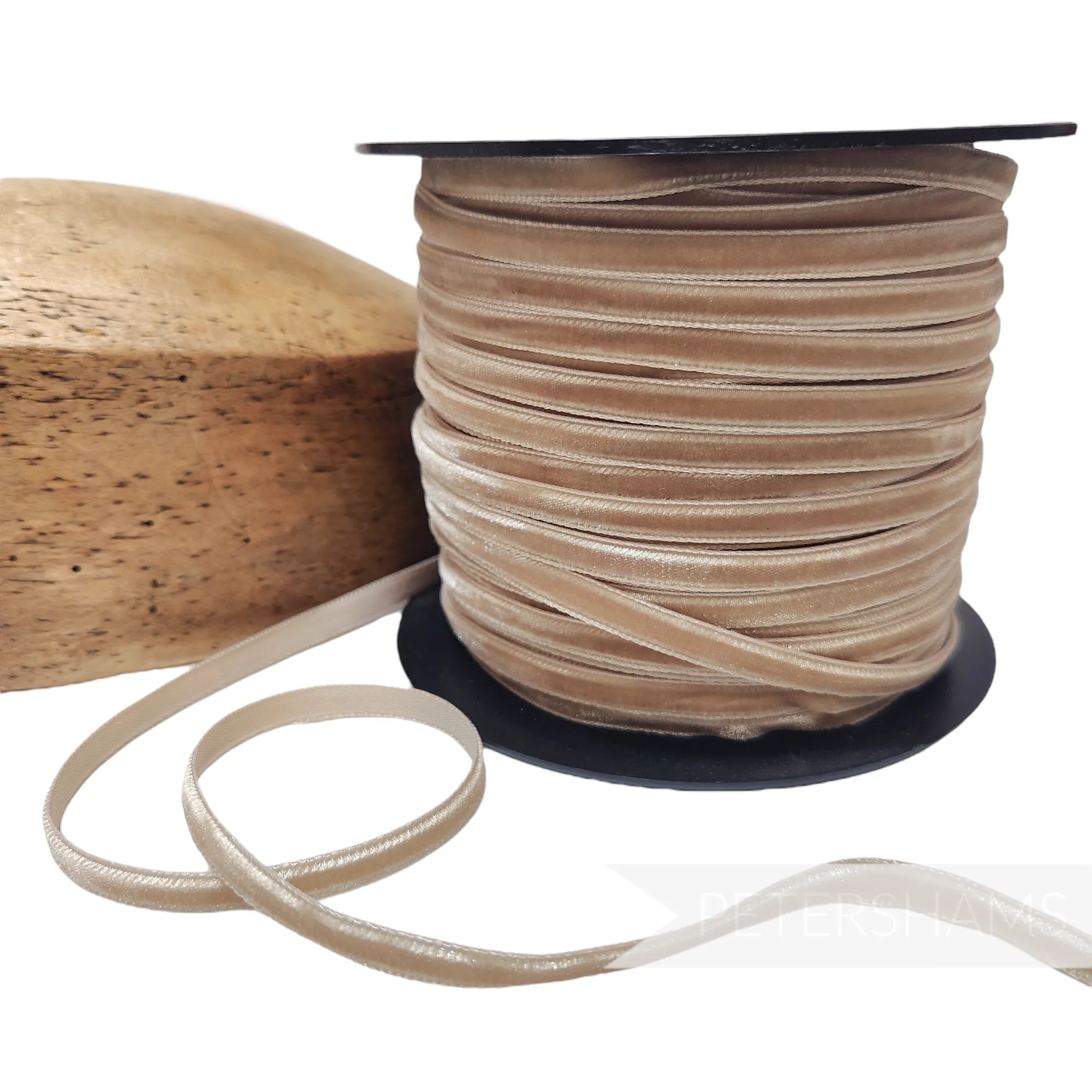 7mm French Velvet Ribbon - 1m
