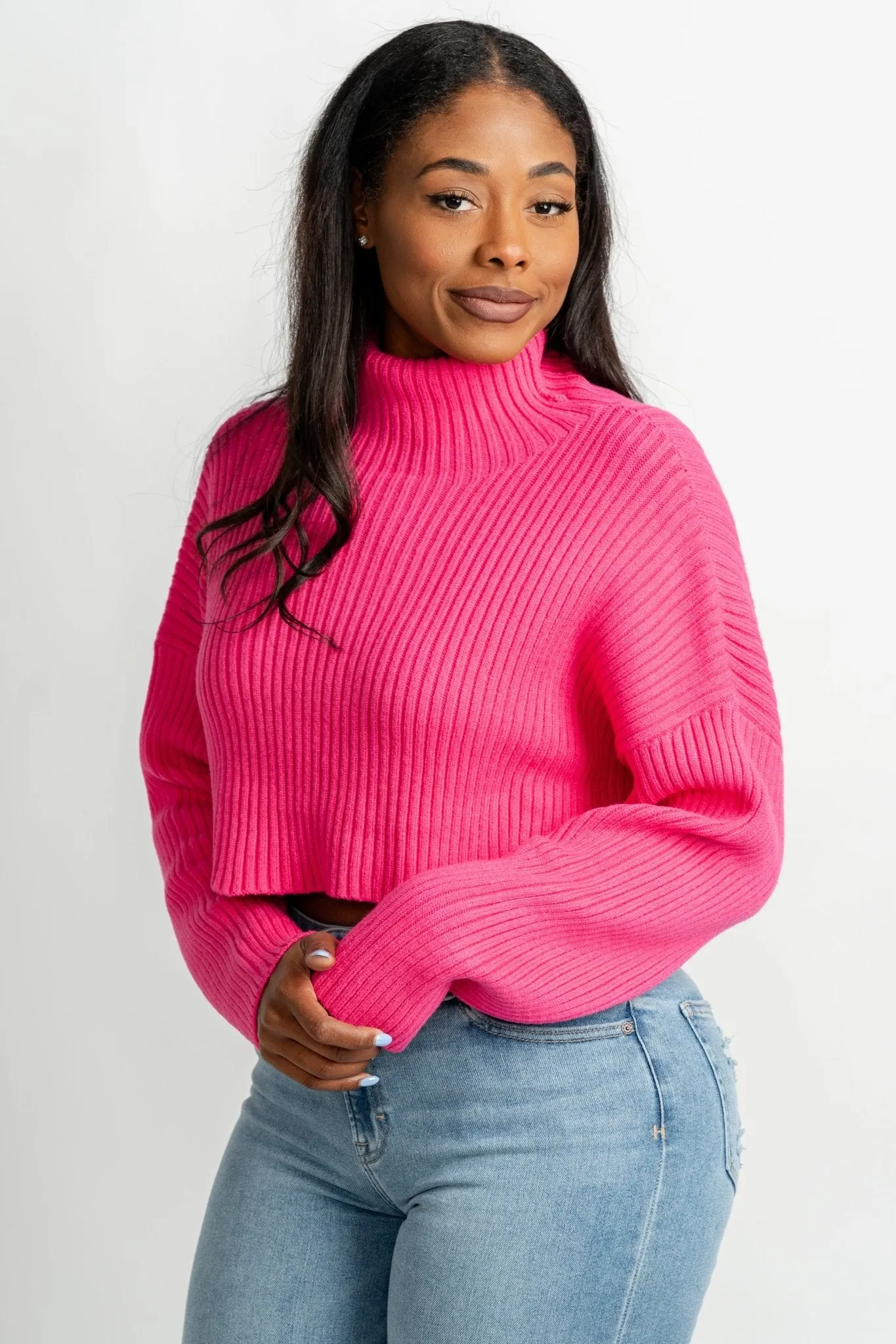 Crop turtleneck sweater pink