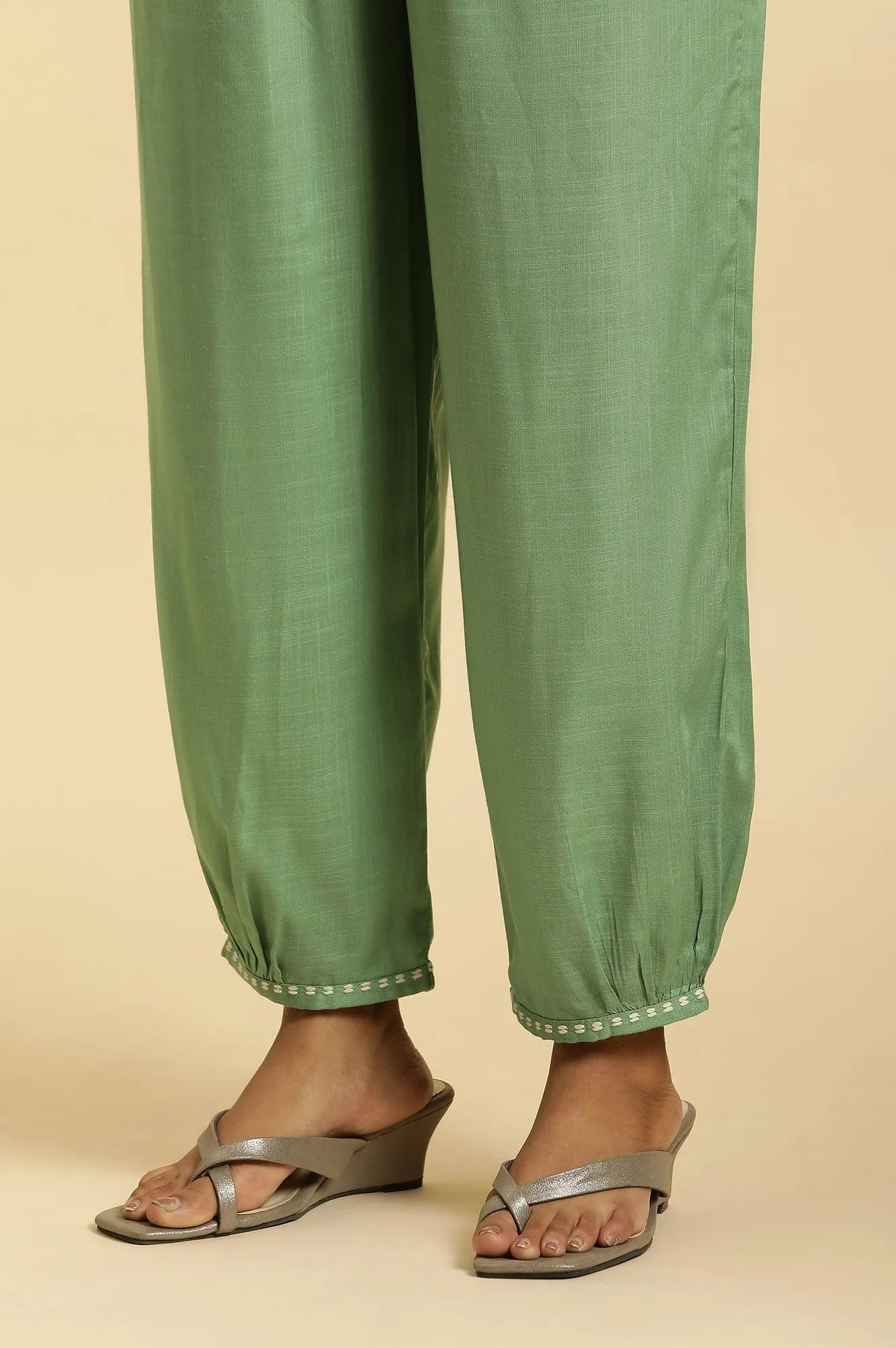 Green Solid Kurta, Printed Gilet And Gathered Pants Set