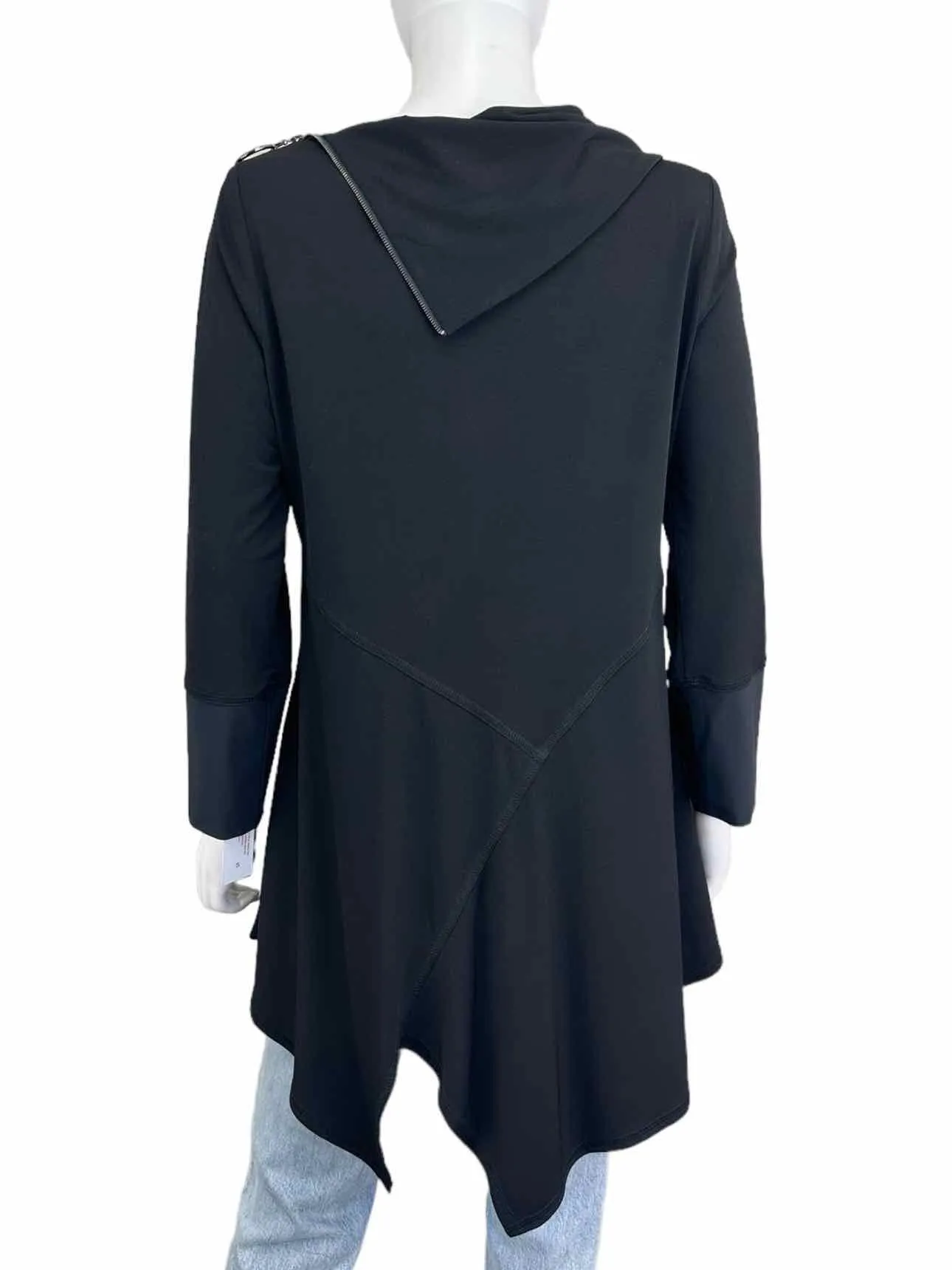 IC by CONNIE K NWT Black Asymmetrical Hem Tunic Size S