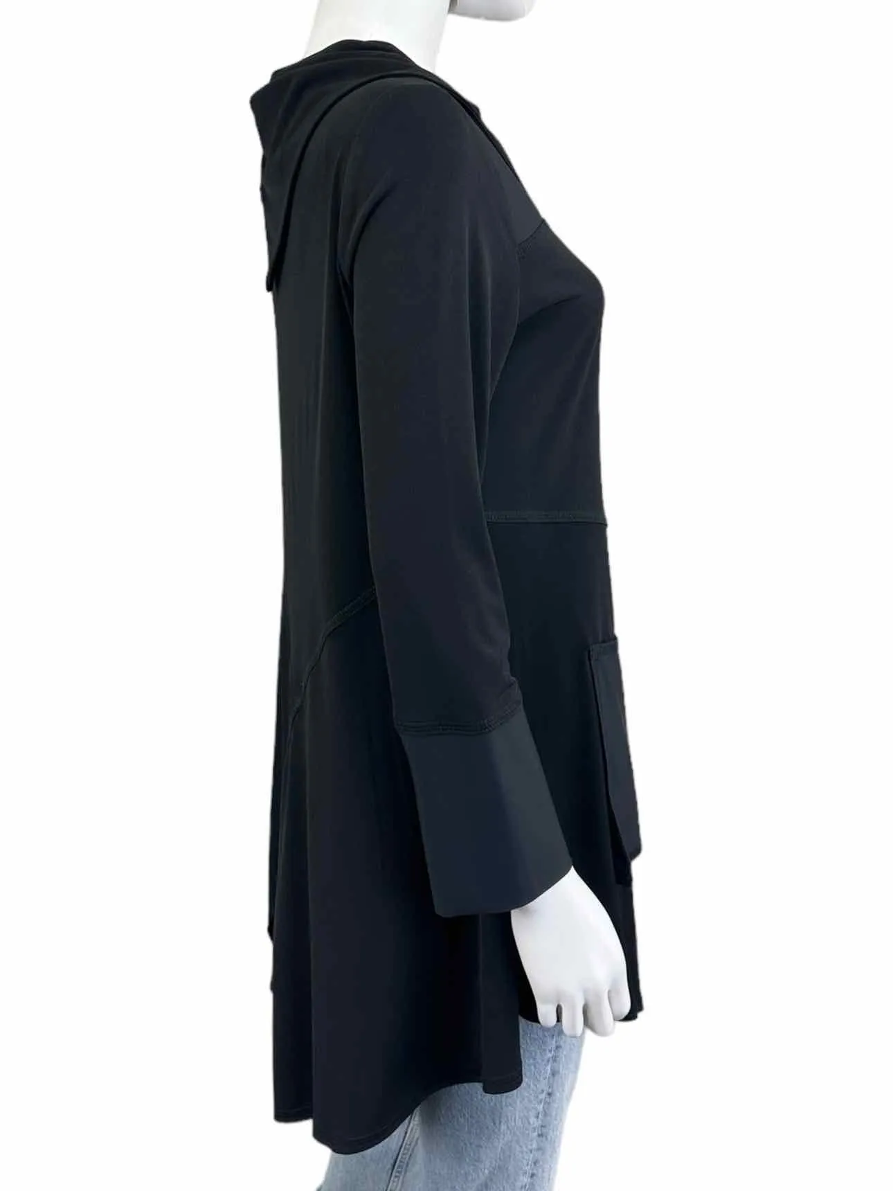 IC by CONNIE K NWT Black Asymmetrical Hem Tunic Size S