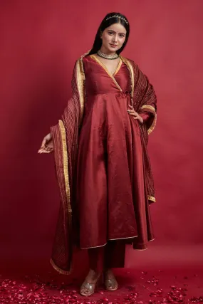 Maroon Chanderi Gold Zari Kurta Set