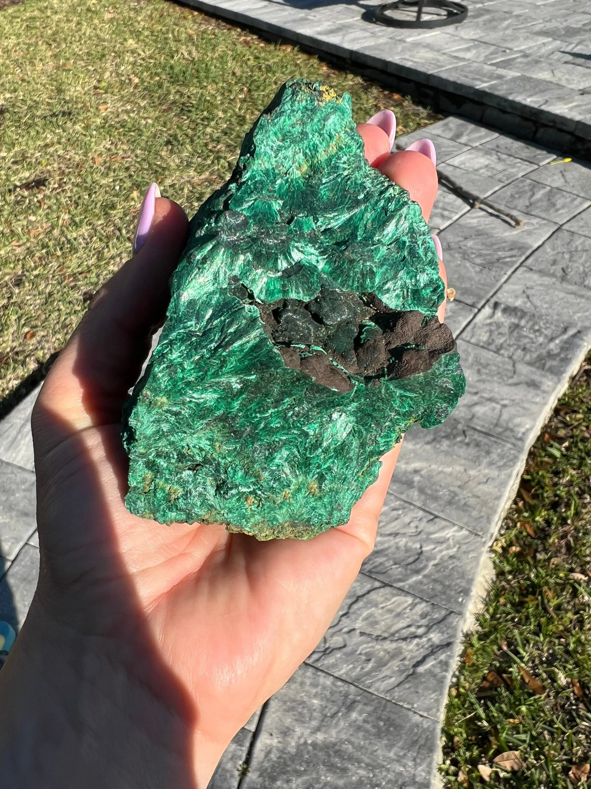 Rough natural malachite 432grams