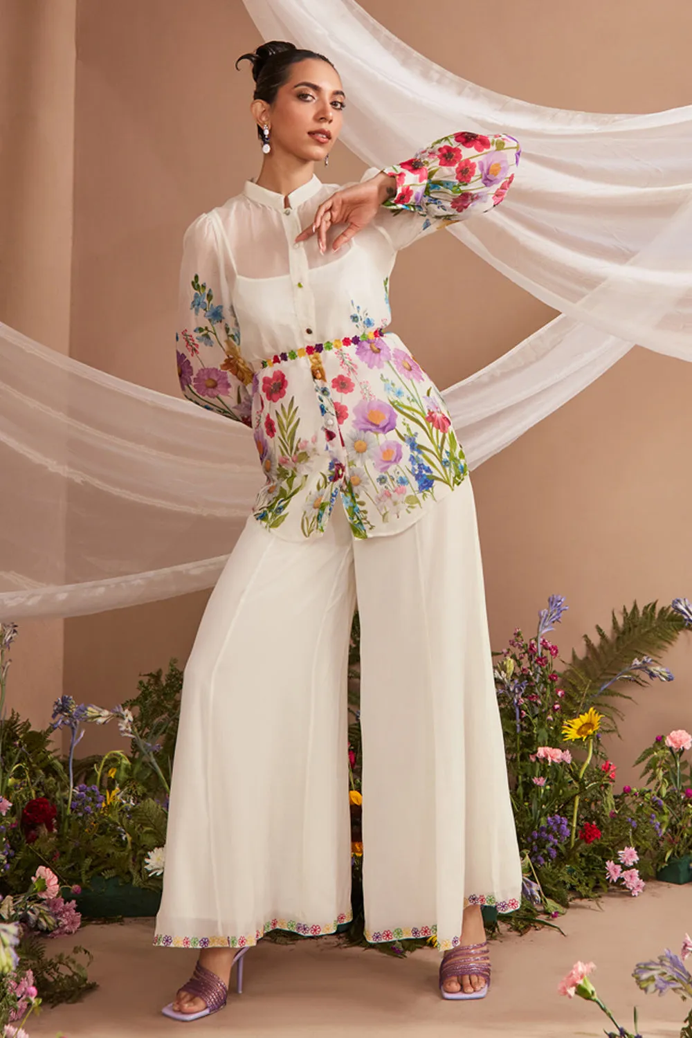 SAKSHI SINDHWANI IN JUNIPER FLORAL PRINTED ORGANZA COORD SET