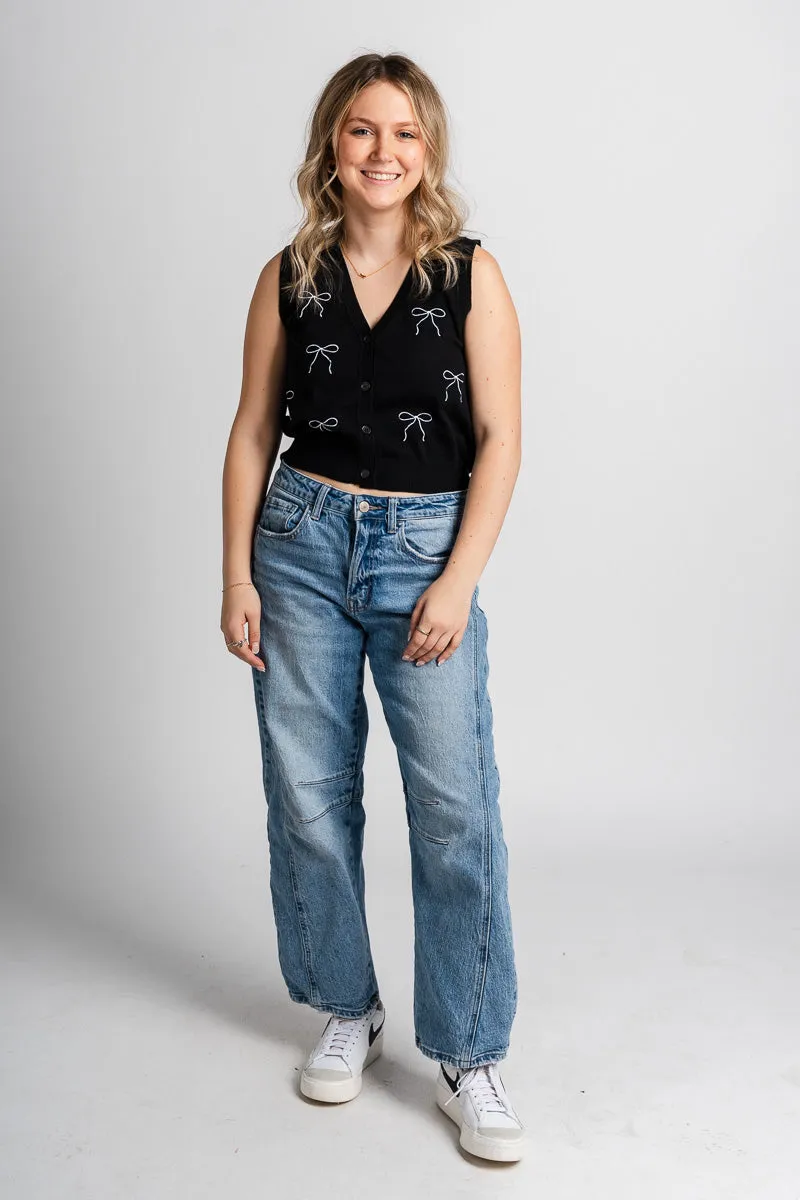 Sleeveless bow crop sweater black