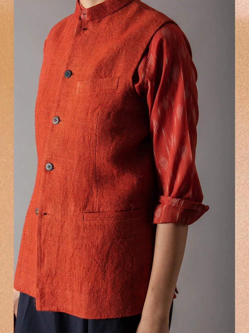 SUKETDHIR   I   SD Shaan Gilet | Heavy Linen | Rust