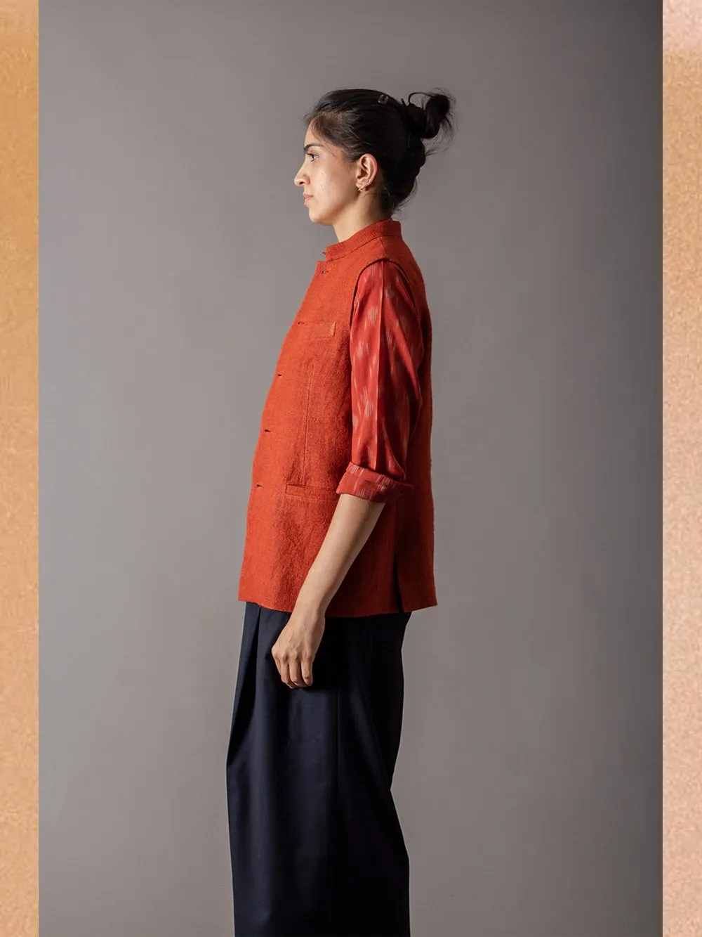 SUKETDHIR   I   SD Shaan Gilet | Heavy Linen | Rust