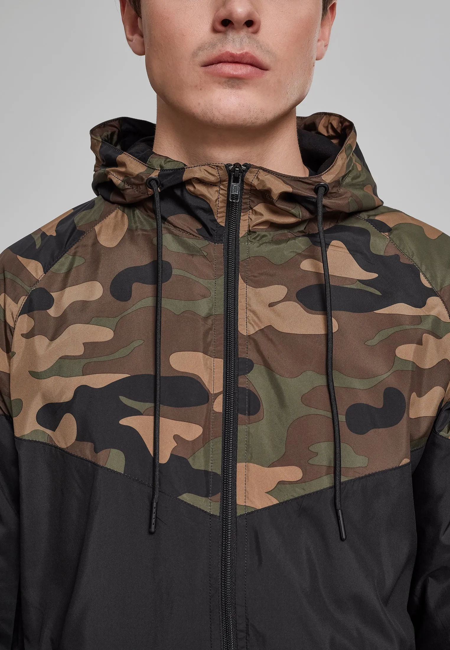 UC Pattern Arrow Windrunner