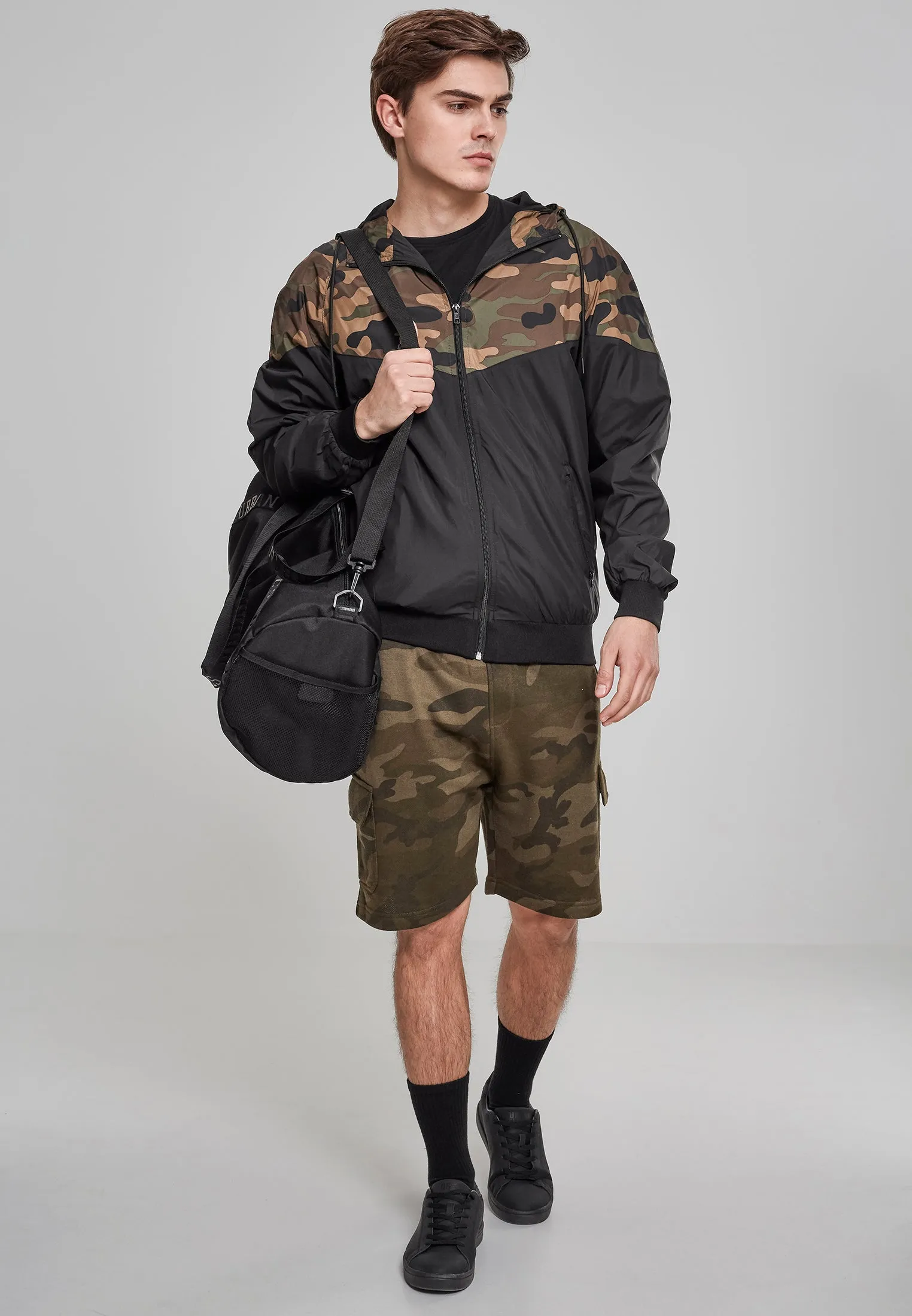 UC Pattern Arrow Windrunner