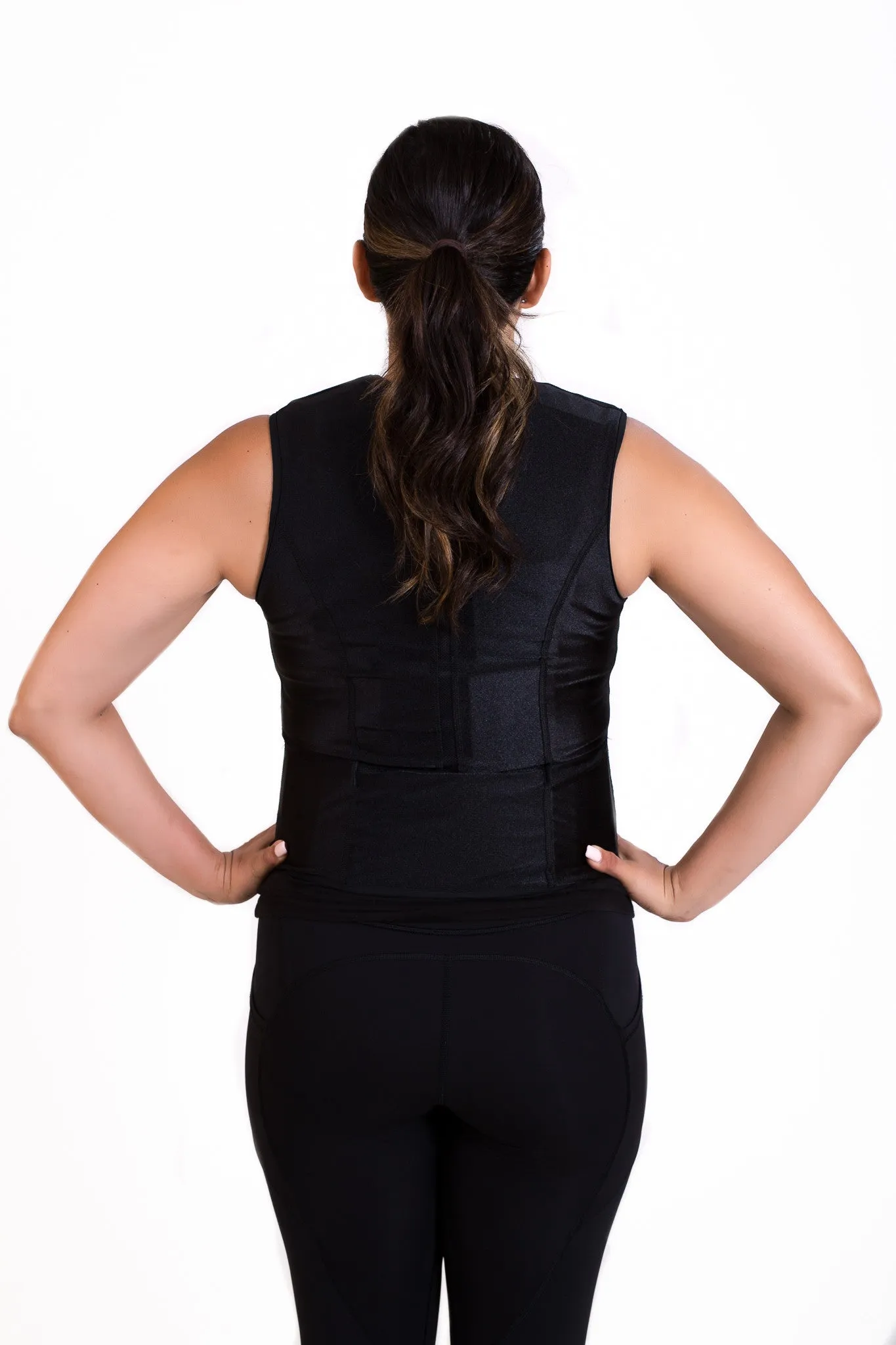 WEIGHT VEST - POWER BLACK (4 lbs of Weight Thins ™ included)